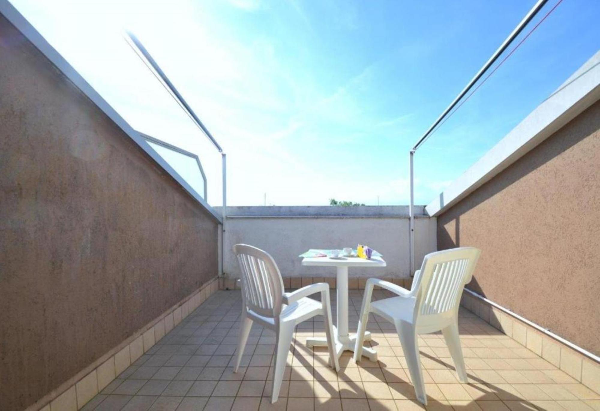 Gavitello Apartment Bibione Bagian luar foto