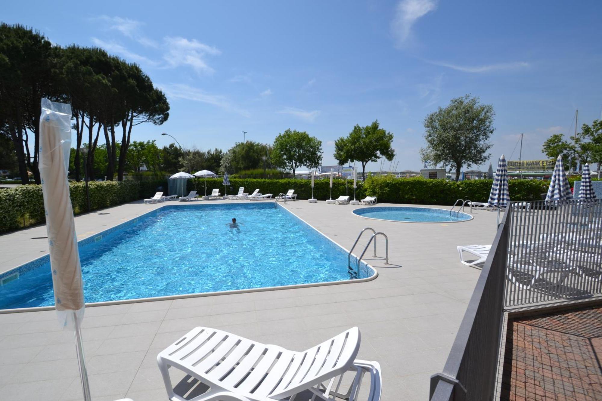 Gavitello Apartment Bibione Bagian luar foto