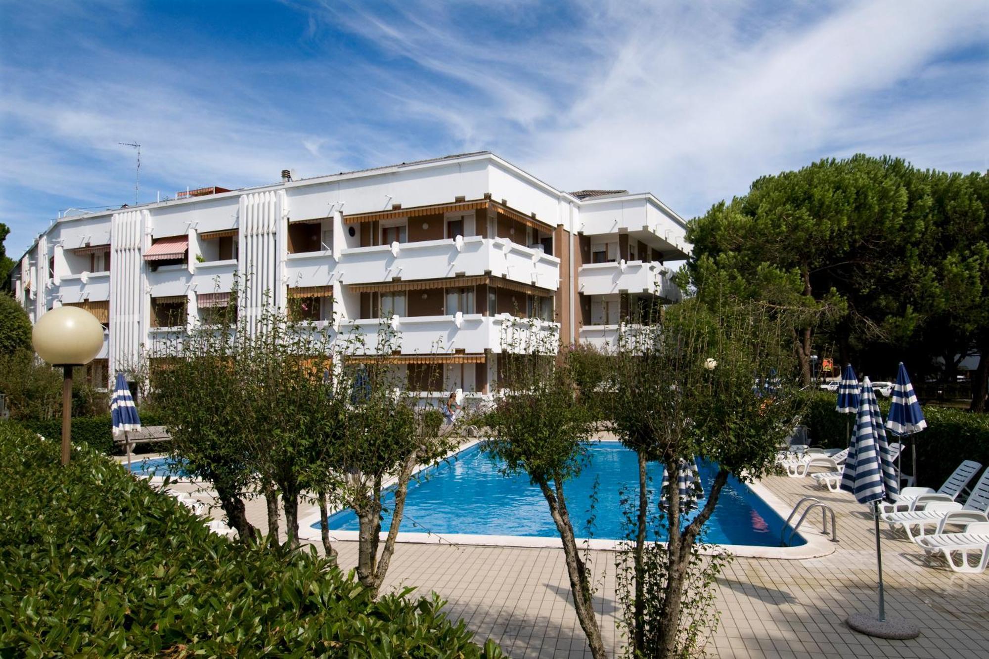 Gavitello Apartment Bibione Bagian luar foto