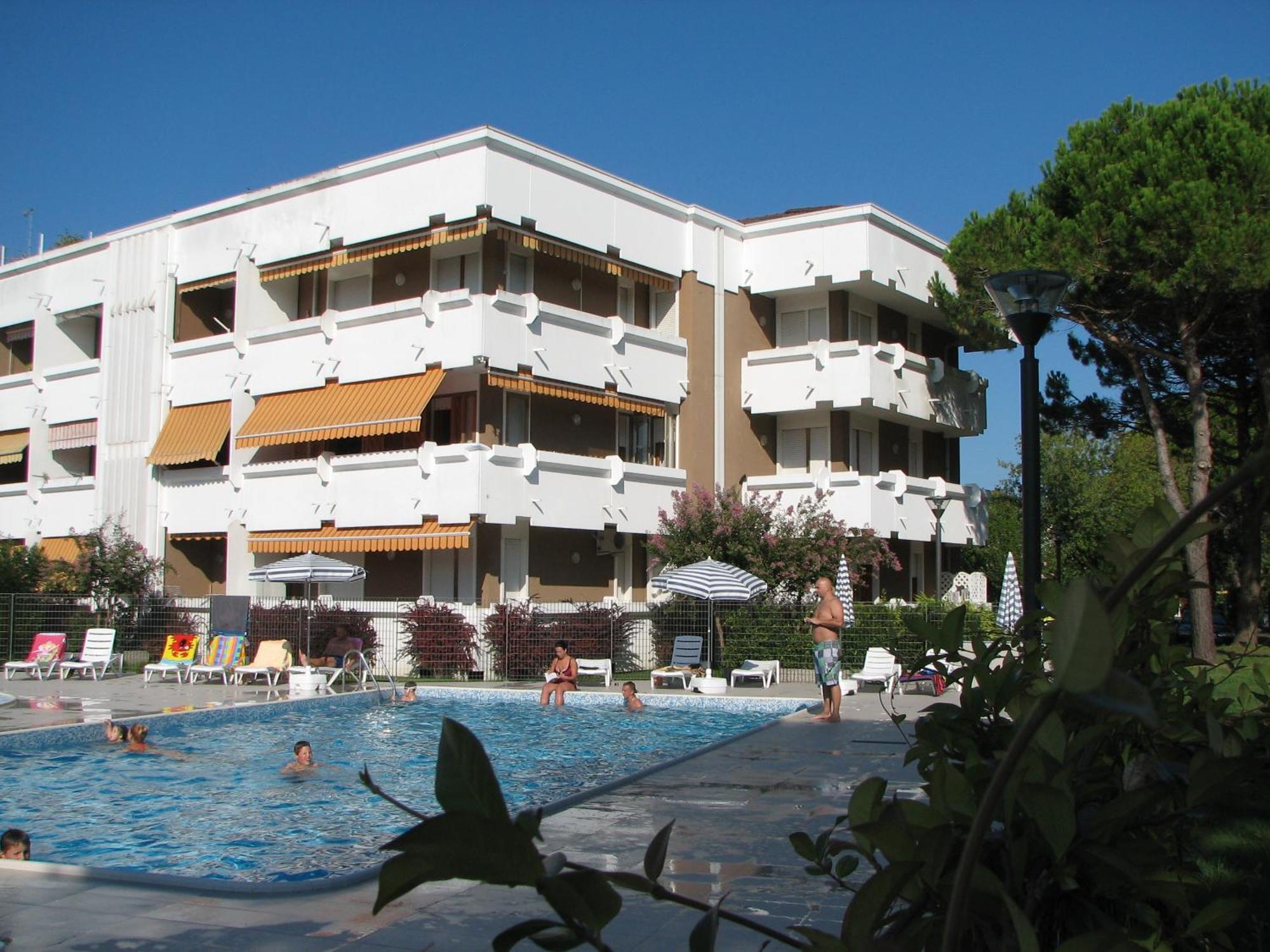 Gavitello Apartment Bibione Bagian luar foto